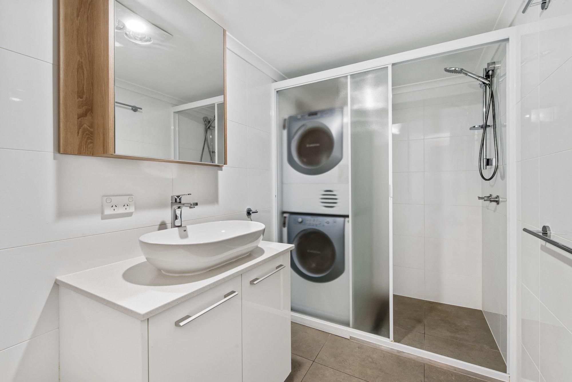 Mylos Holiday Apartments Alexandra Headland Esterno foto
