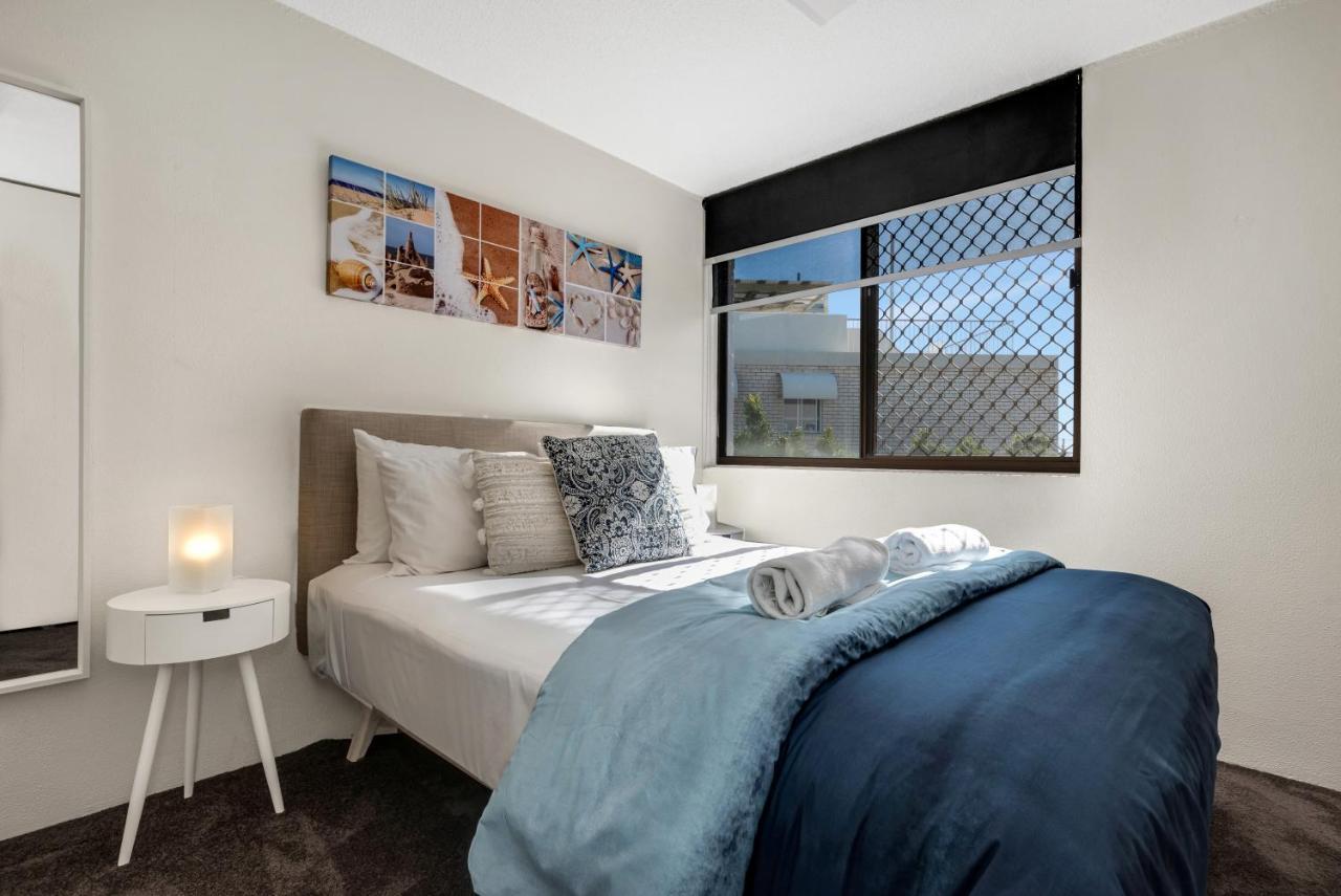 Mylos Holiday Apartments Alexandra Headland Esterno foto