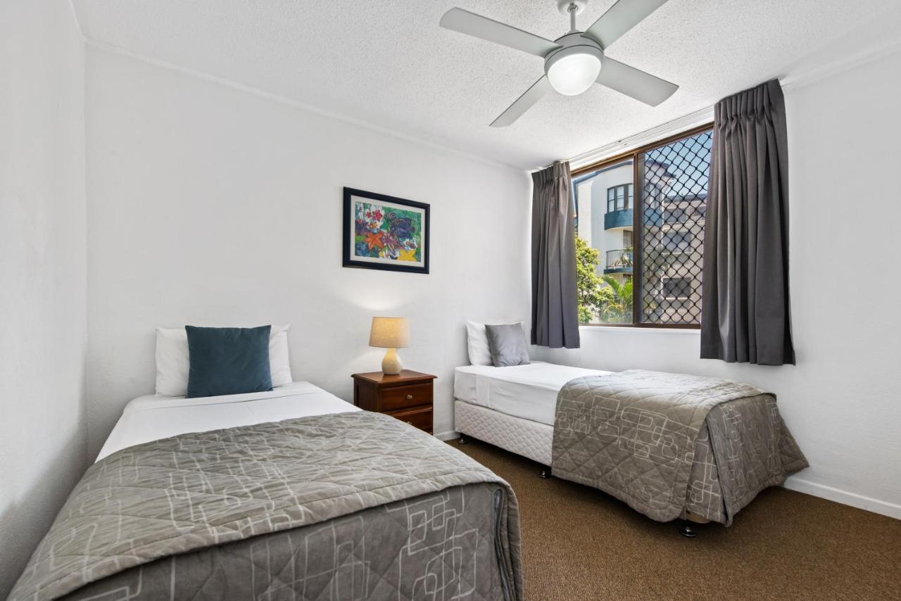 Mylos Holiday Apartments Alexandra Headland Esterno foto