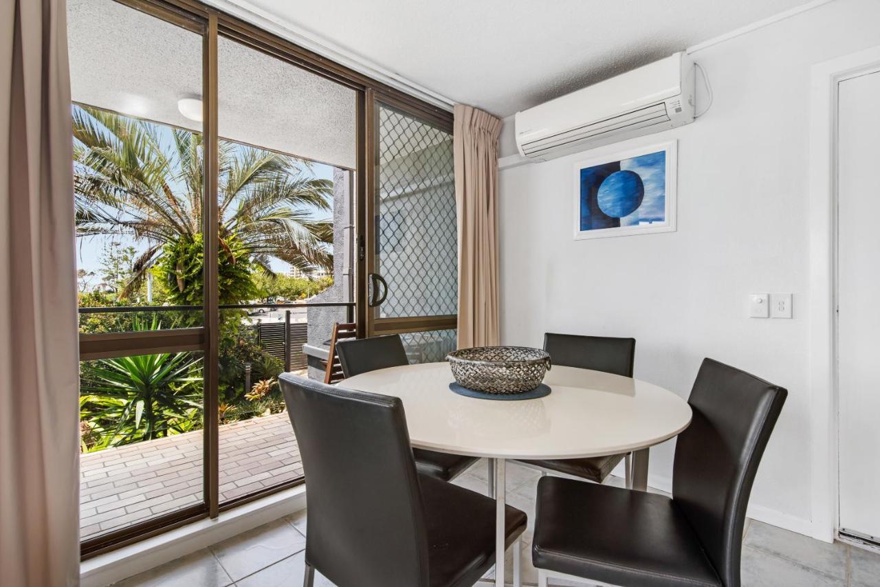 Mylos Holiday Apartments Alexandra Headland Esterno foto
