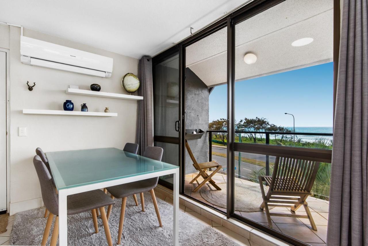 Mylos Holiday Apartments Alexandra Headland Esterno foto